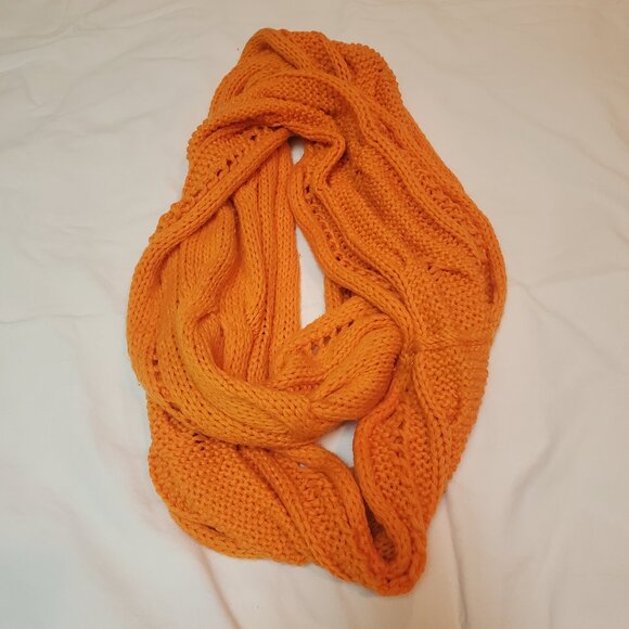 MICHAEL STARS INFINITY SCARF - Picture 2 of 2